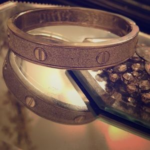 Charming Charlie Silver Glitter bracelet